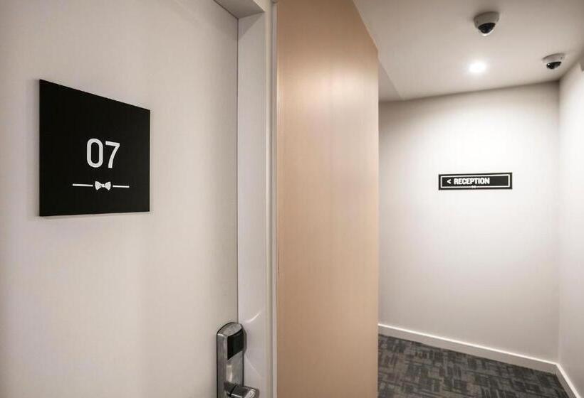 בית מלון כפרי Nightcap At The Cheeky Squire