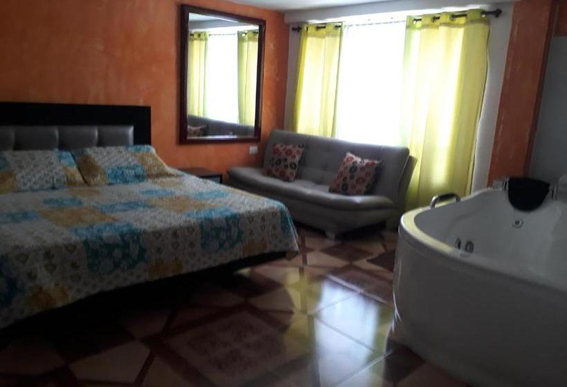 هتل Posada La Casona