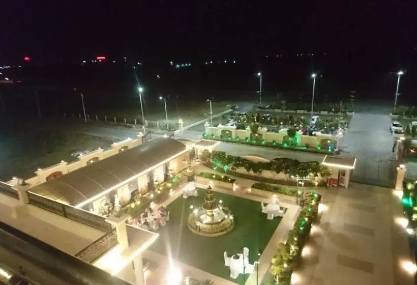 ホテル Regenta Central Indore