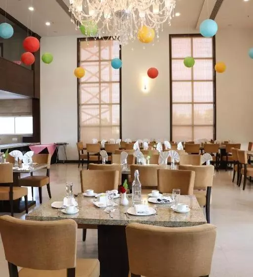 ホテル Regenta Central Indore