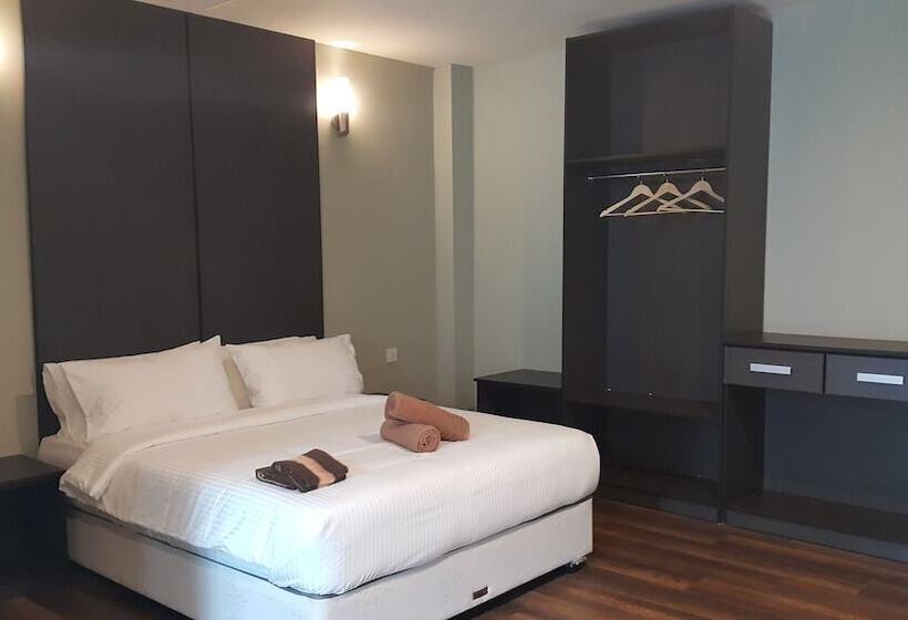 فندق The Chapter Suites &