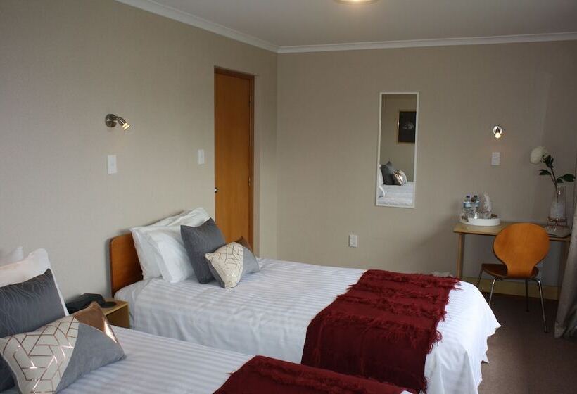 Jenny's Bed & Breakfast