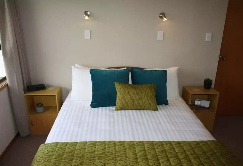 Jenny's Bed & Breakfast