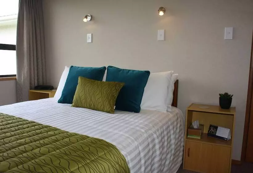 Jenny's Bed & Breakfast