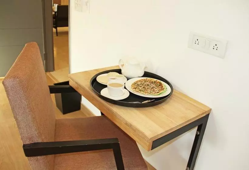 Oyo 9560 Hotel Bellwether