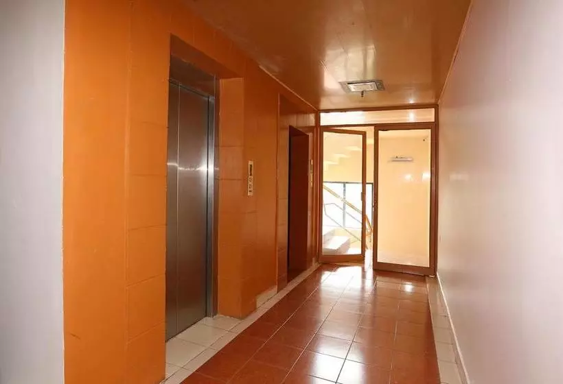 Oyo 9560 Hotel Bellwether