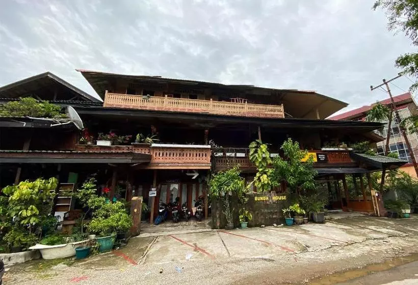 ユースホステル Bunda House Syariah