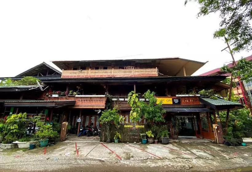ユースホステル Bunda House Syariah