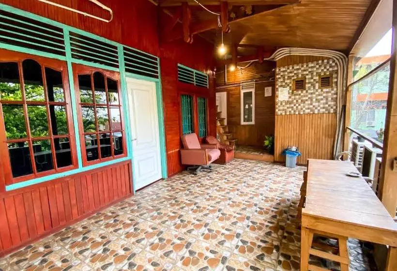 ユースホステル Bunda House Syariah