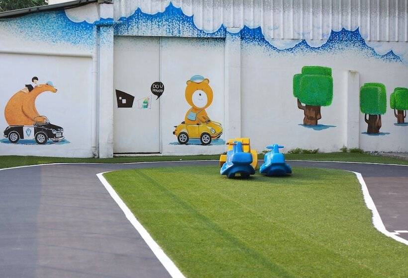 تختخواب و صبحانه Dou House