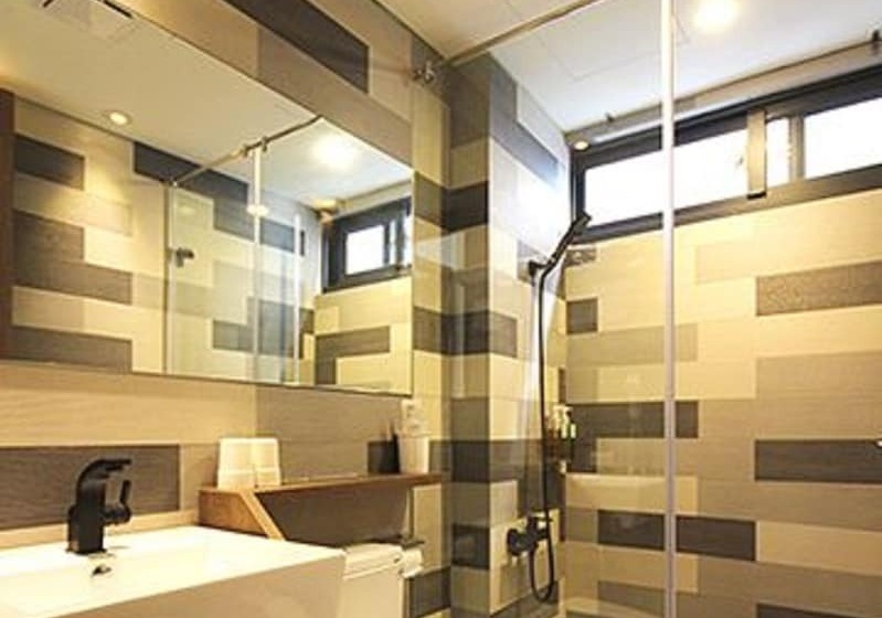 تختخواب و صبحانه Dou House