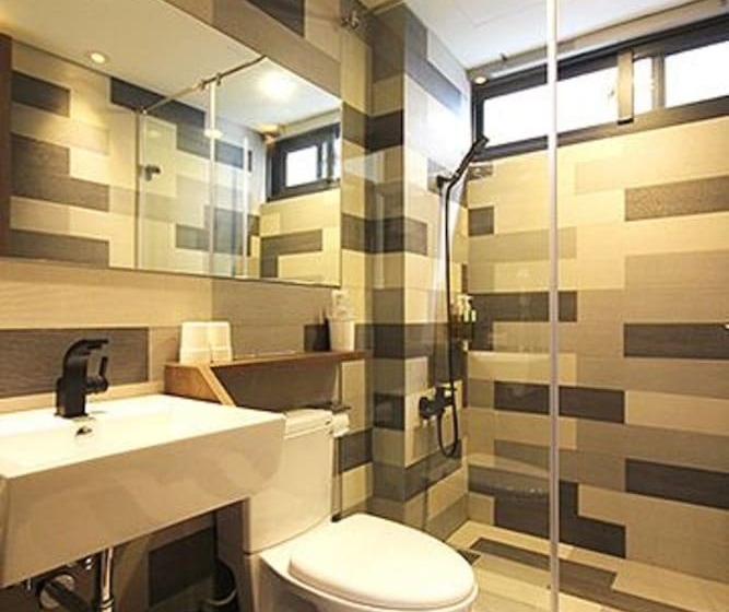 تختخواب و صبحانه Dou House