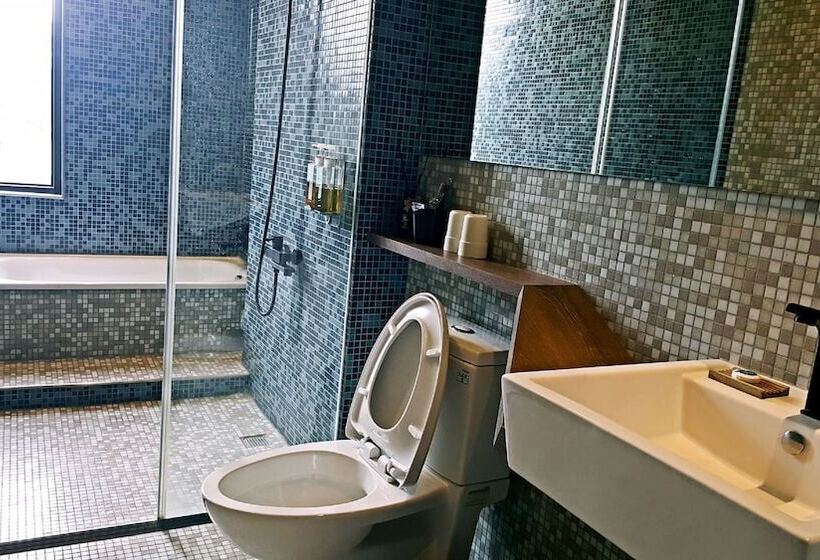 تختخواب و صبحانه Dou House