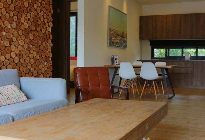 تختخواب و صبحانه Dou House