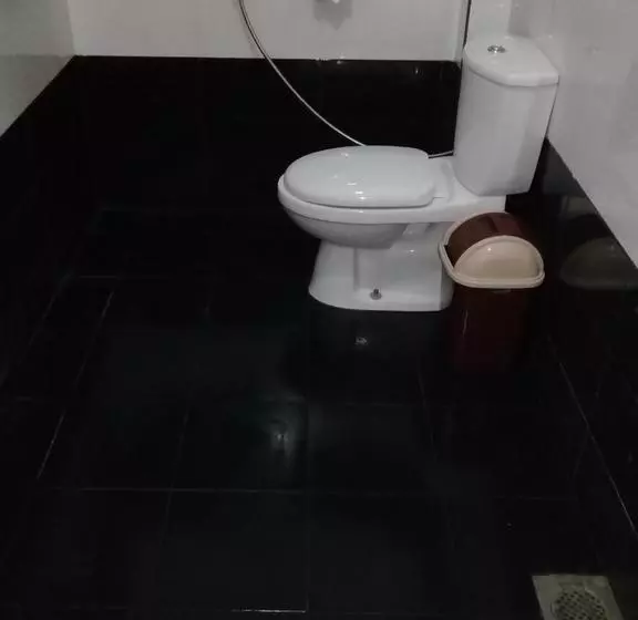 Aamiaismajoitus (B&B) Bawana Beach House
