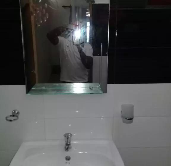 Aamiaismajoitus (B&B) Bawana Beach House