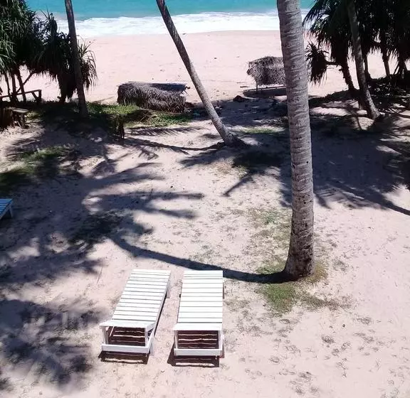 Aamiaismajoitus (B&B) Bawana Beach House