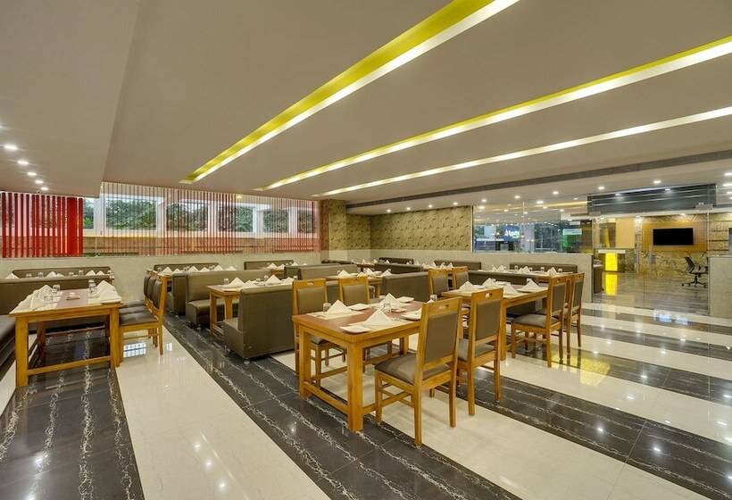 ホテル Cygnett Park Di Arch