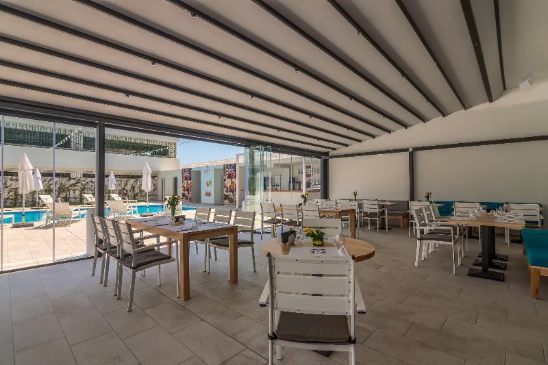 Nyota Hotel & Conference Center