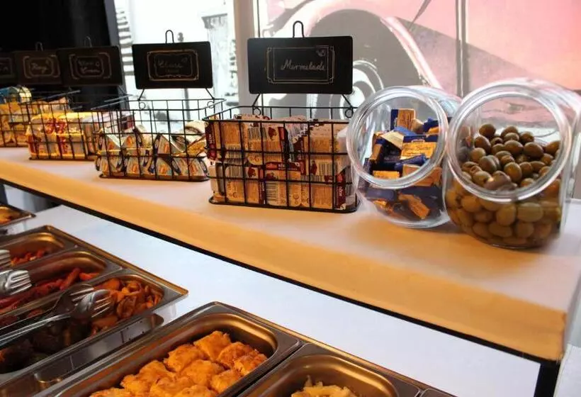 تختخواب و صبحانه Orange