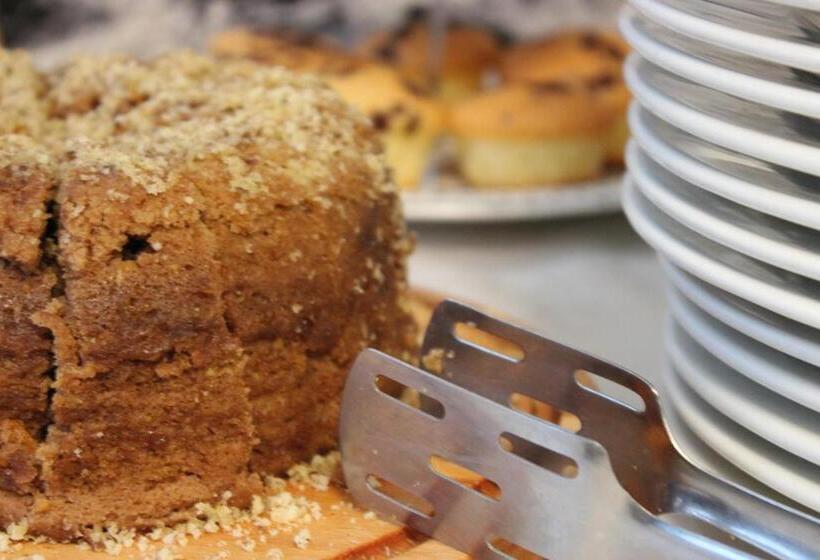 تختخواب و صبحانه Orange