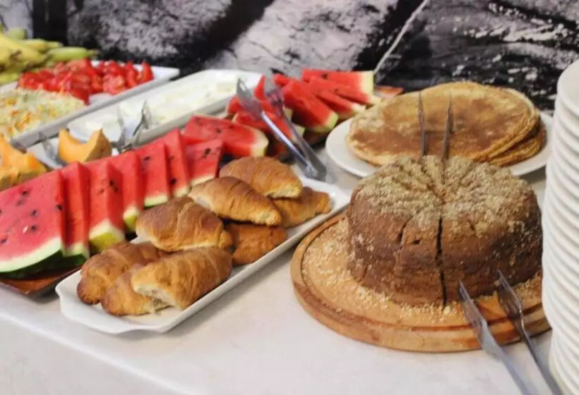 تختخواب و صبحانه Orange