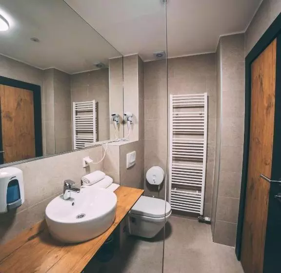 تختخواب و صبحانه Orange