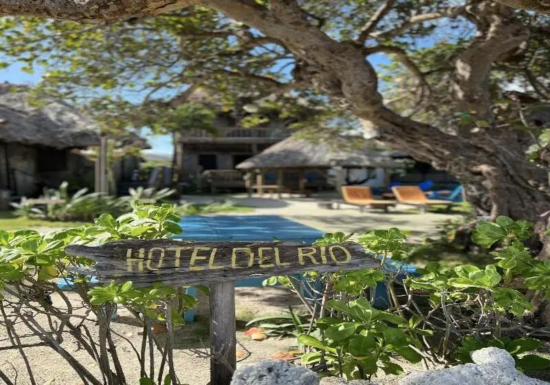 ホテル Del Rio