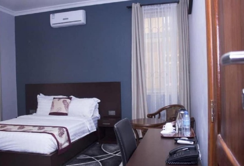 בית מלון כפרי Desderia