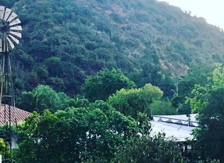 Отель Howard Johnson By Wyndham Olmue