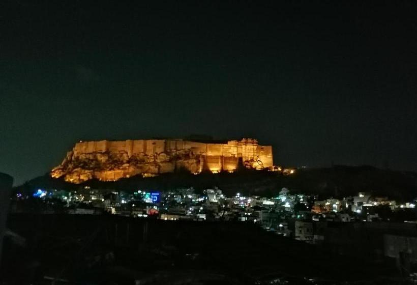 Hotel Spot On 41885 Royal Heritage Guest House