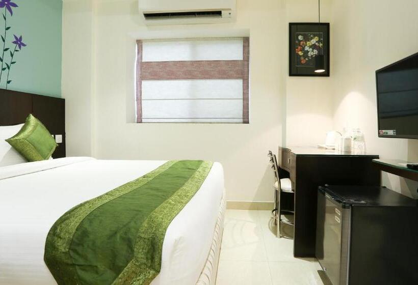 Hotel Treebo C Plaza