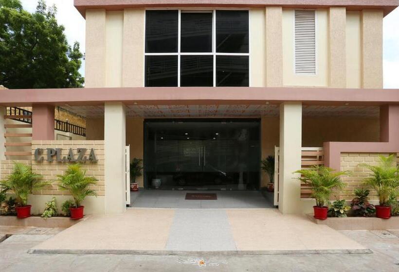 Hotel Treebo C Plaza