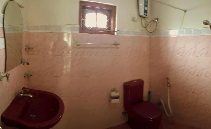 منتجع Staykandy