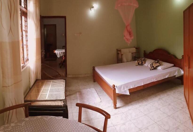 منتجع Staykandy