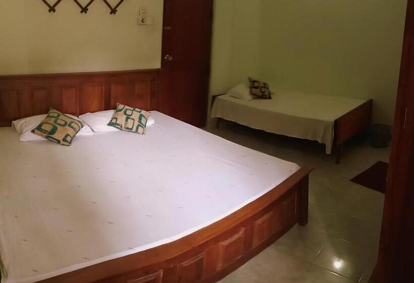 منتجع Staykandy