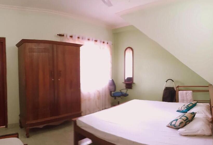 منتجع Staykandy