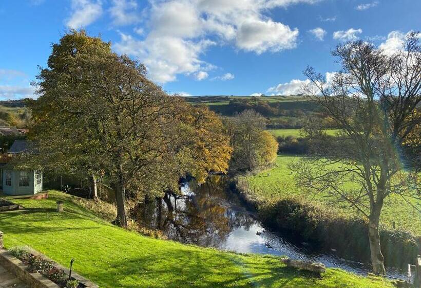 Aamiaismajoitus (B&B) Millbrook