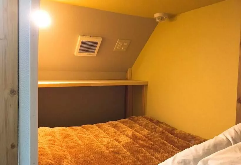 Hostel Mallika