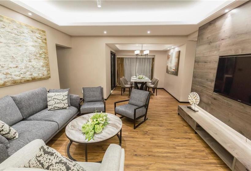 Hotel Bennelong Residances