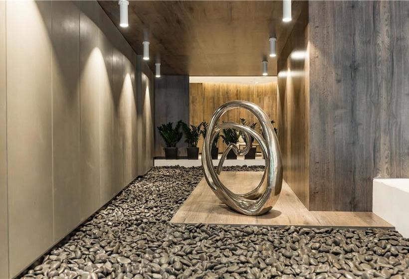 Hotel Bennelong Residances