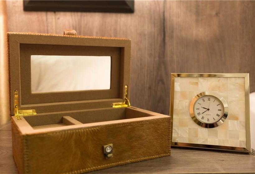 Hotel Bennelong Residances