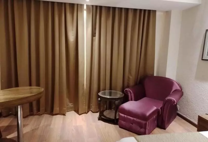 Hôtel Eqbal Inn