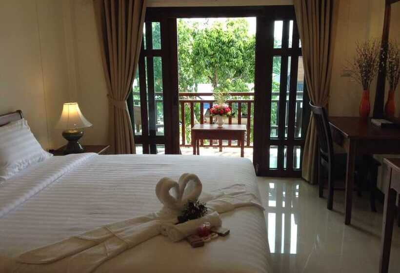 酒店 Oh Amphawa Boutique Resort