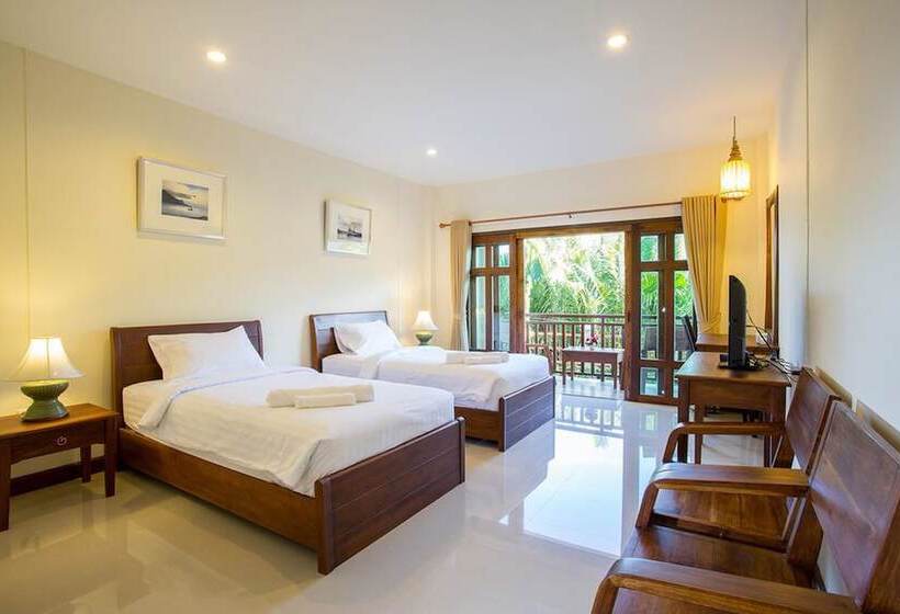 酒店 Oh Amphawa Boutique Resort