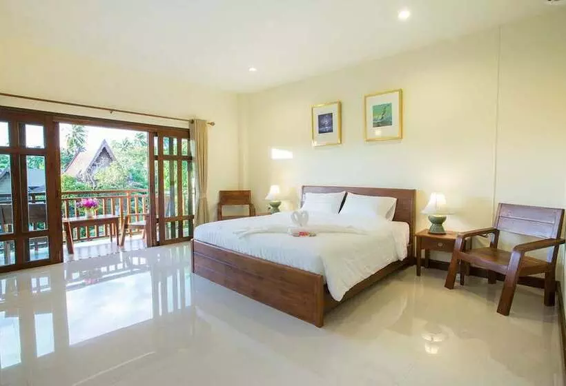 هتل Oh Amphawa Boutique Resort