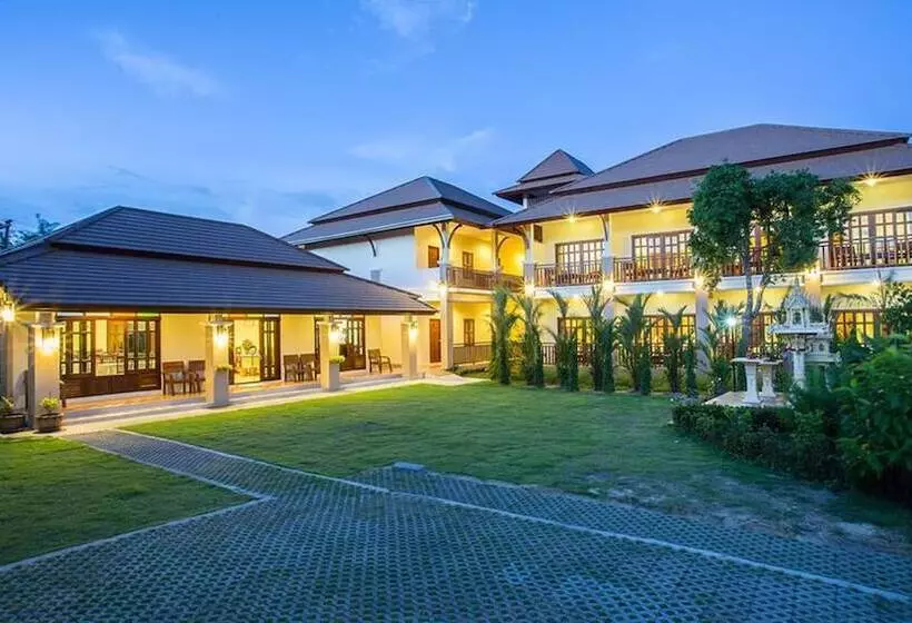 هتل Oh Amphawa Boutique Resort