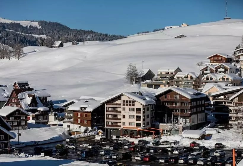 Hotelli Roggenstock Lodge