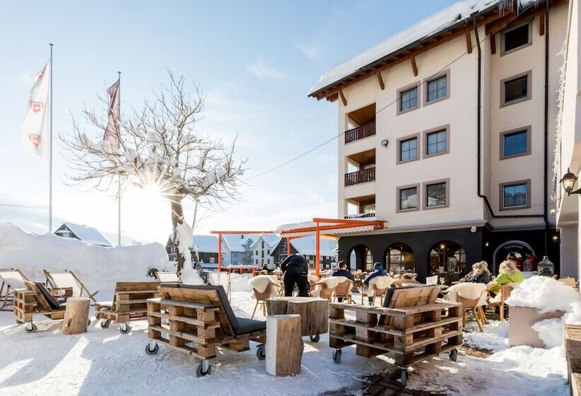 ホテル Roggenstock Lodge