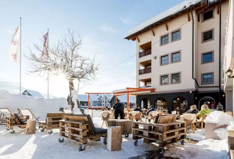 Hotelli Roggenstock Lodge